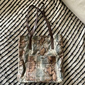 Gabag.Co Python tote bag